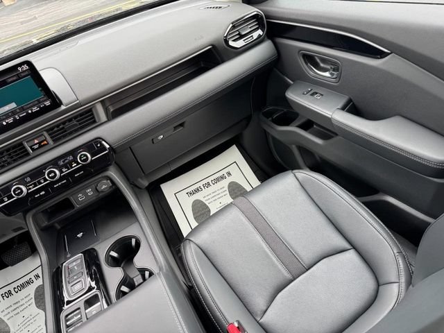 Used 2024 Honda Pilot EX-L image 15