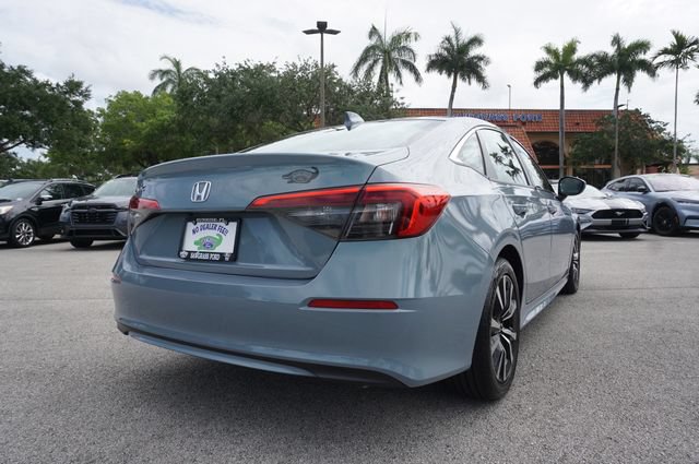 Used 2024 Honda Civic EX image 7