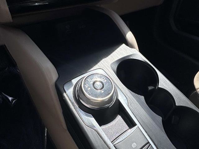 Certified 2022 Ford Escape SEL FWD image 27