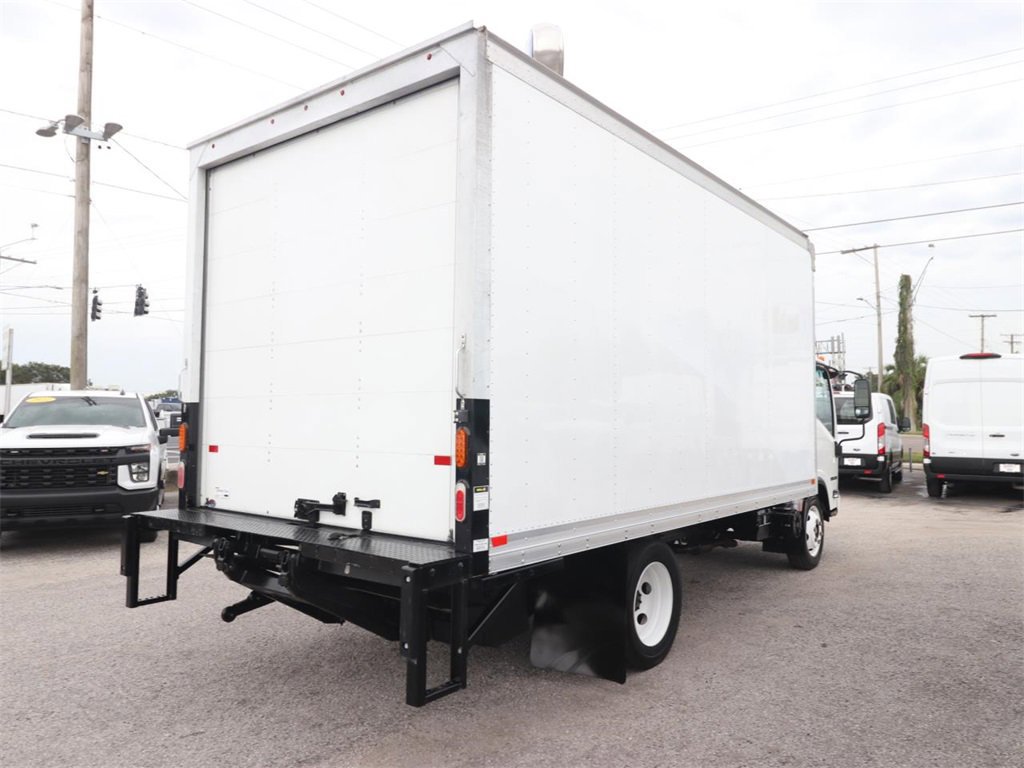 Used 2024 Isuzu NPR image 5