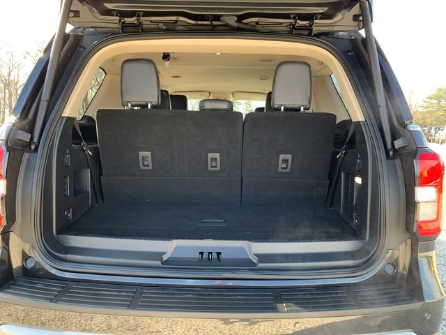 Certified 2022 Ford Expedition XLT w/ Equipment Group 202A image 14