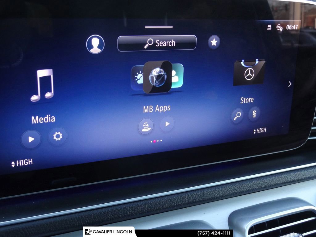 Used 2024 Mercedes-Benz GLS 450 4MATIC image 32