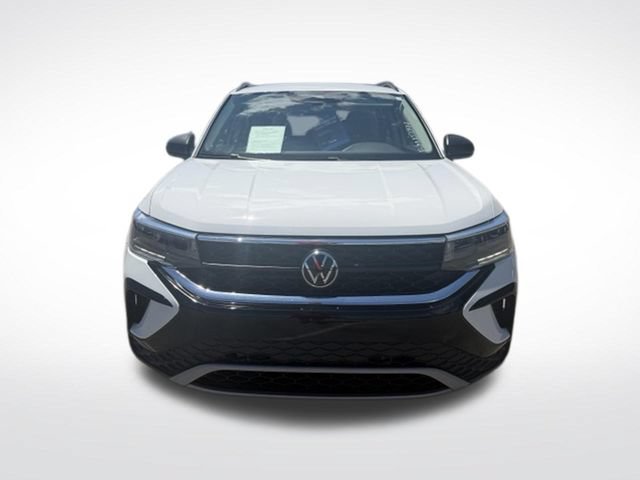 Used 2024 Volkswagen Taos S FWD image 2