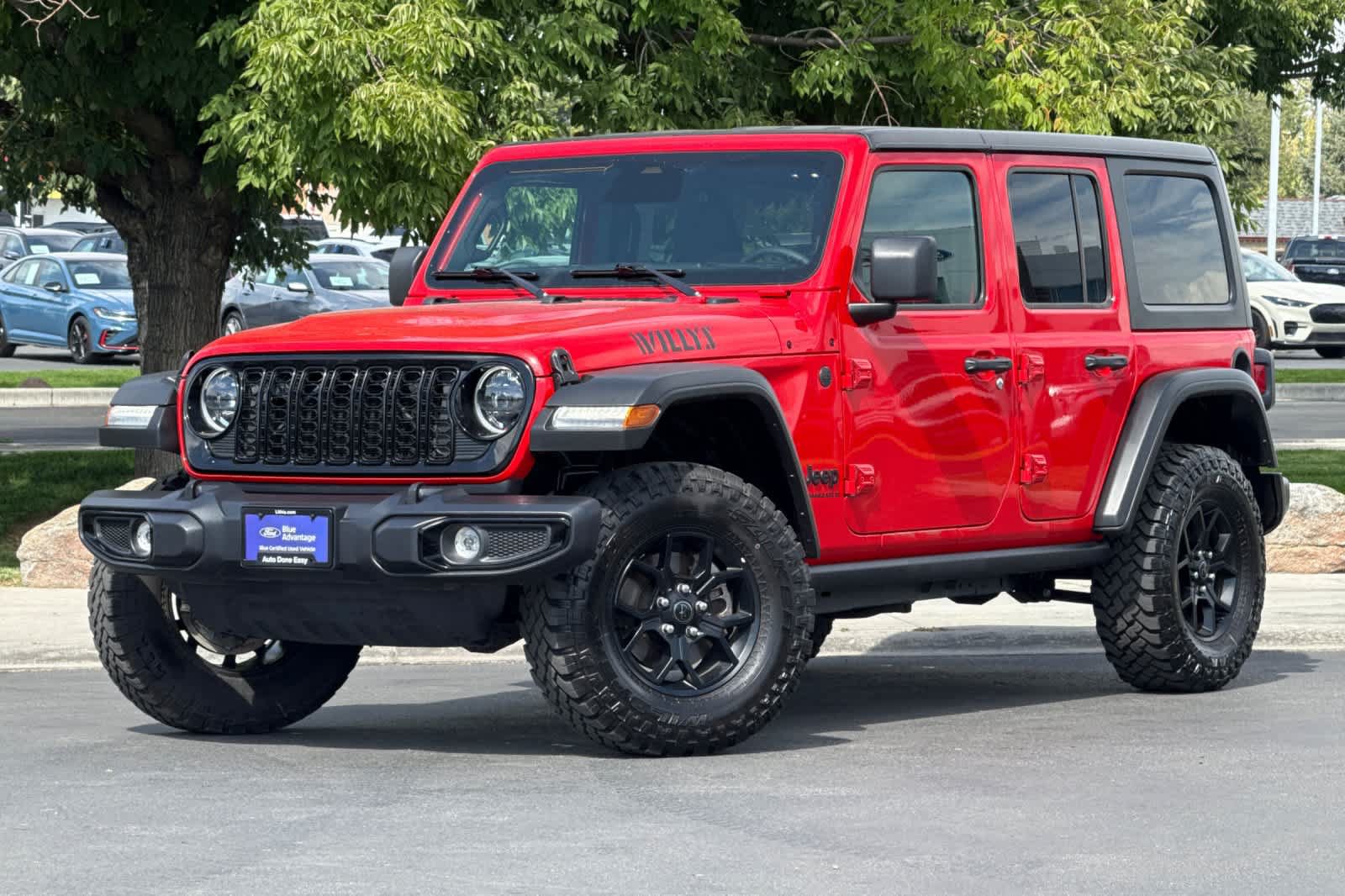 Used 2025 Jeep Wrangler Unlimited Sport AWD/4WD image 1
