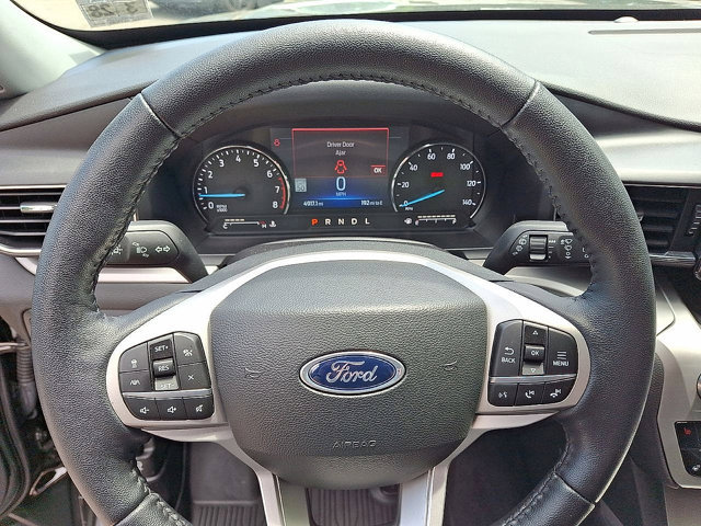 Certified 2022 Ford Explorer XLT w/ Equipment Group 202A AWD/4WD image 16