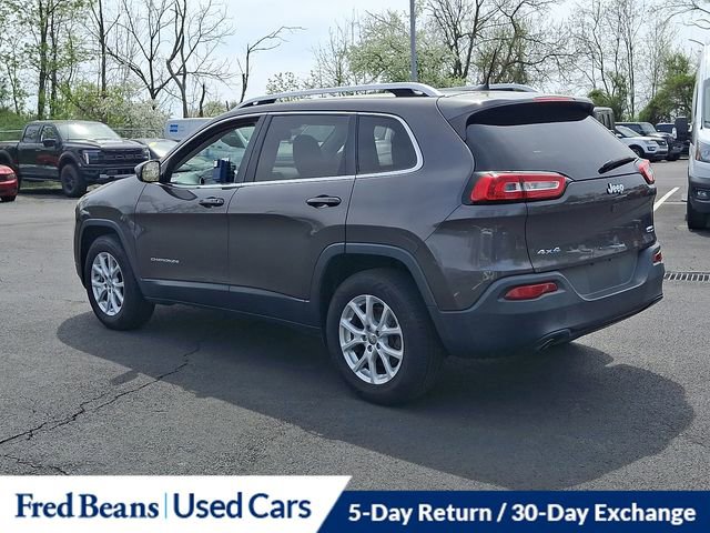 Used 2018 Jeep Cherokee Latitude Plus AWD/4WD image 7
