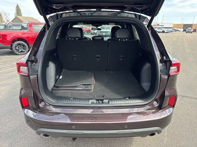 Certified 2023 Ford Escape ST-Line Select w/ Tech Pack #2 AWD/4WD image 7