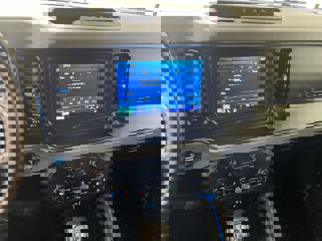 Certified 2023 Ford Bronco Black Diamond image 23