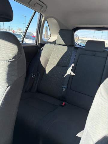 Used 2021 Toyota RAV4 XLE image 5