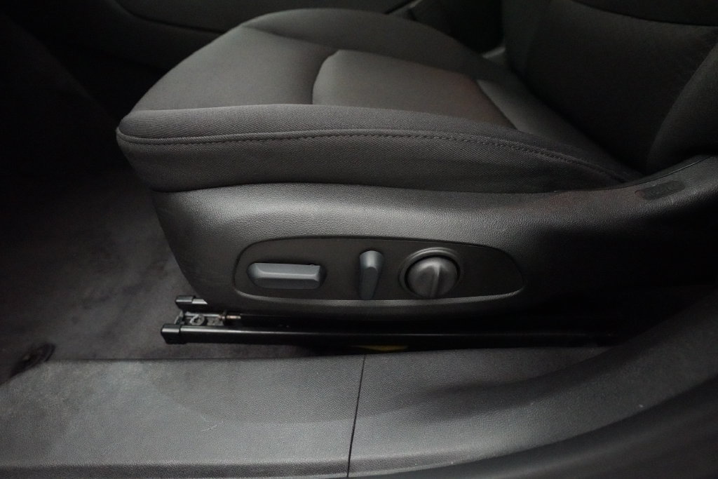Used 2025 Chevrolet Malibu LT FWD image 27
