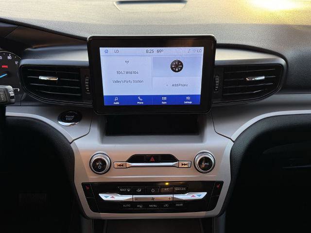 Certified 2022 Ford Explorer XLT image 27