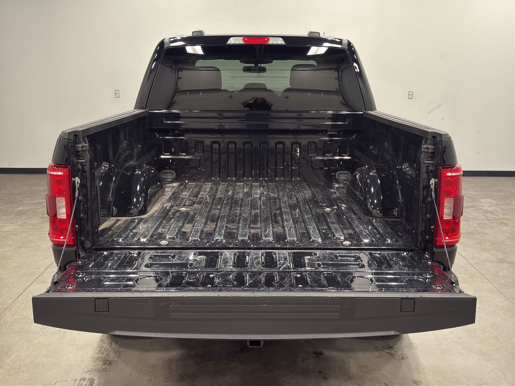 Certified 2022 Ford F150 XLT w/ Equipment Group 302A High image 8