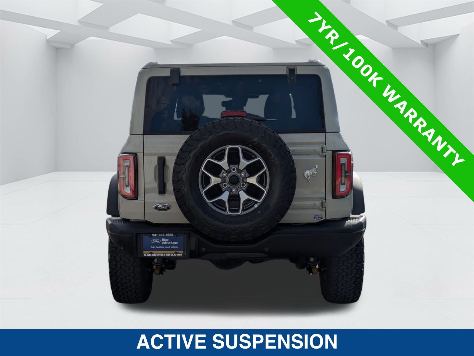 Certified 2025 Ford Bronco Badlands image 4