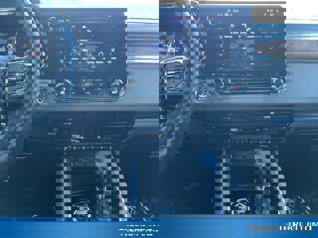 Used 2023 GMC Canyon Denali image 32