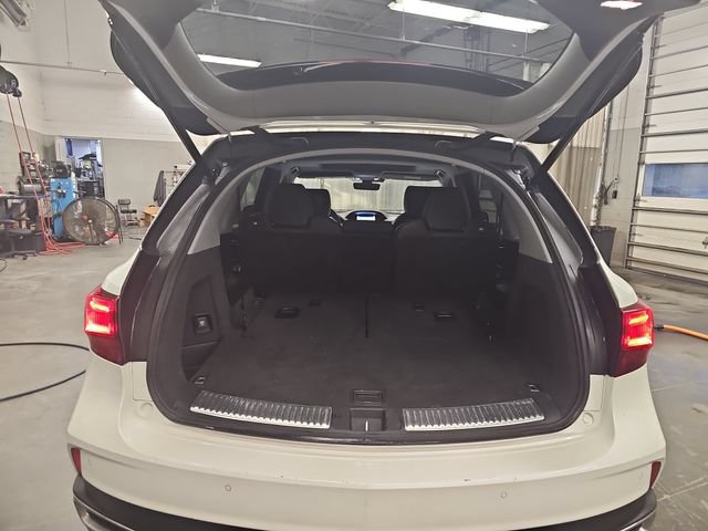 Used 2019 Acura MDX SH-AWD w/ Technology Package image 12