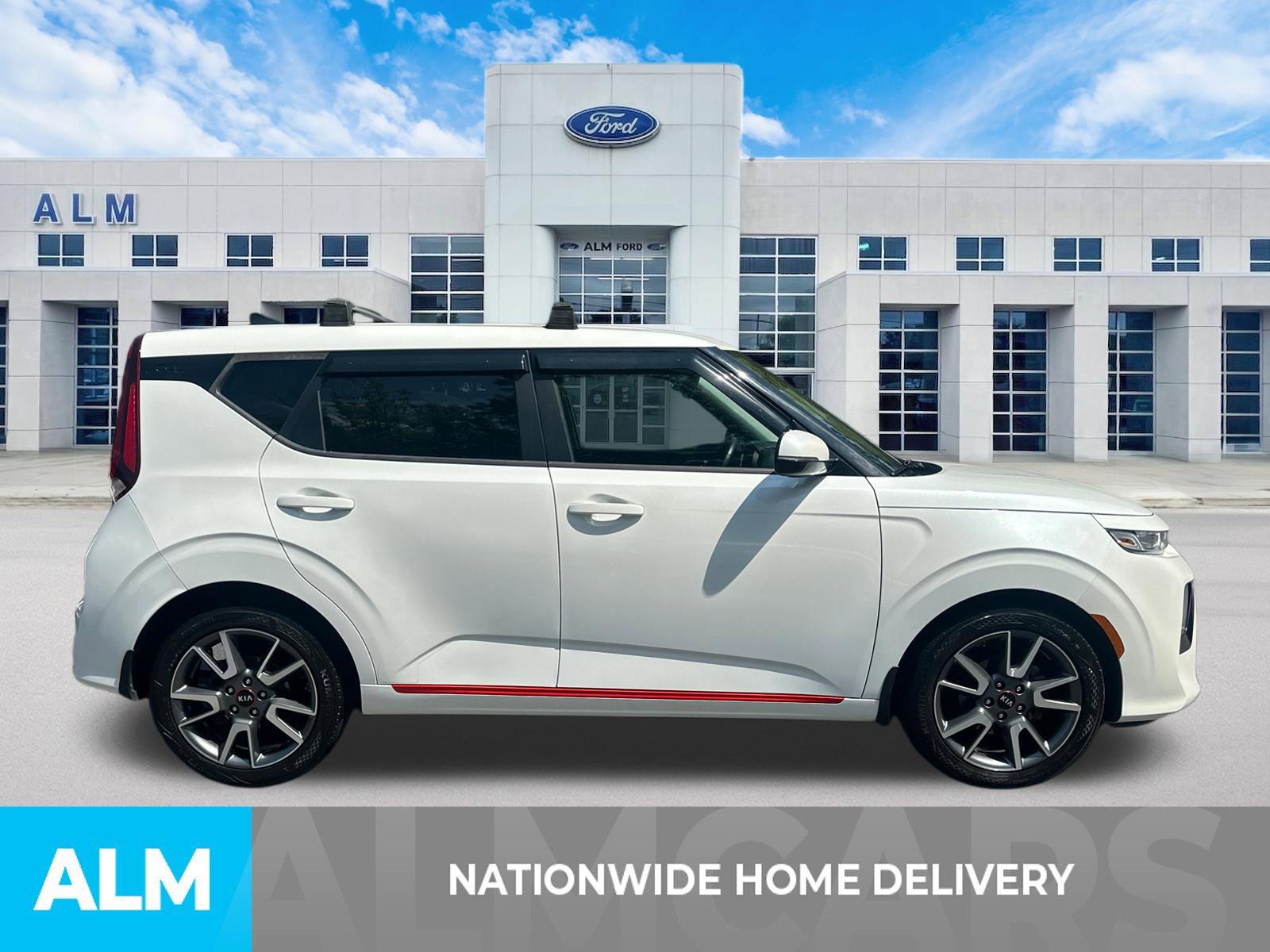 Used 2020 Kia Soul GT-Line FWD image 4
