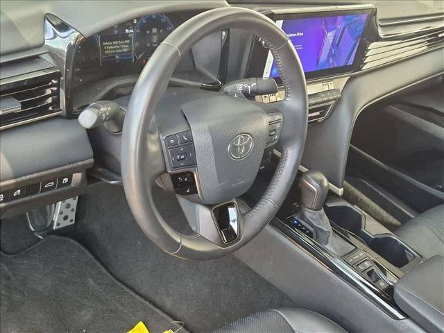 Used 2025 Toyota Camry XSE FWD image 10