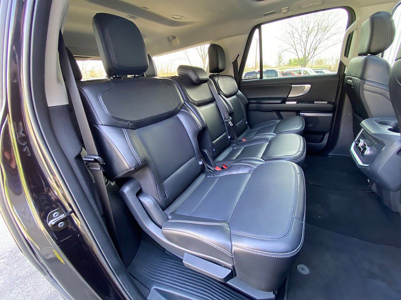 Certified 2025 Ford Expedition Max Platinum AWD/4WD image 39