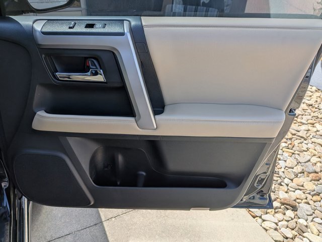 Used 2021 Toyota 4Runner Limited RWD image 34