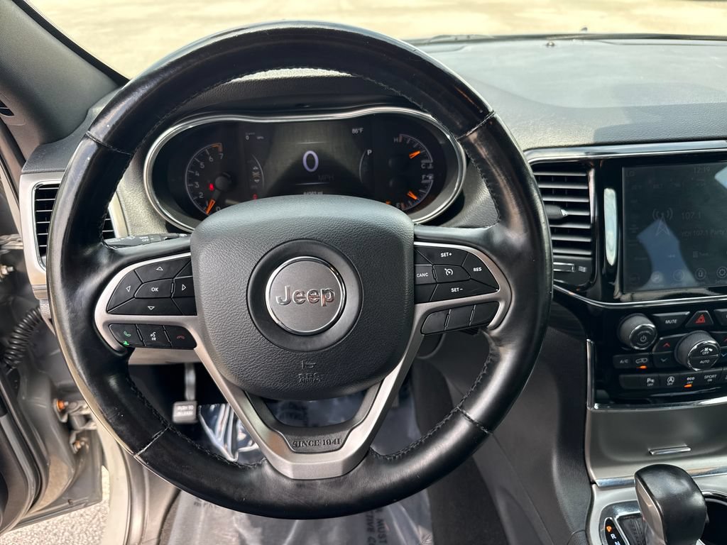 Used 2020 Jeep Grand Cherokee Altitude AWD/4WD image 14