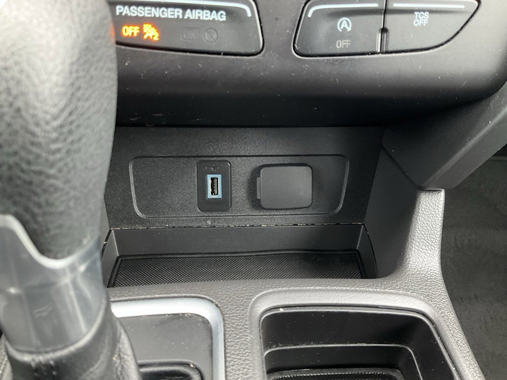 Certified 2017 Ford Escape SE w/ SE Cold Weather Package image 11