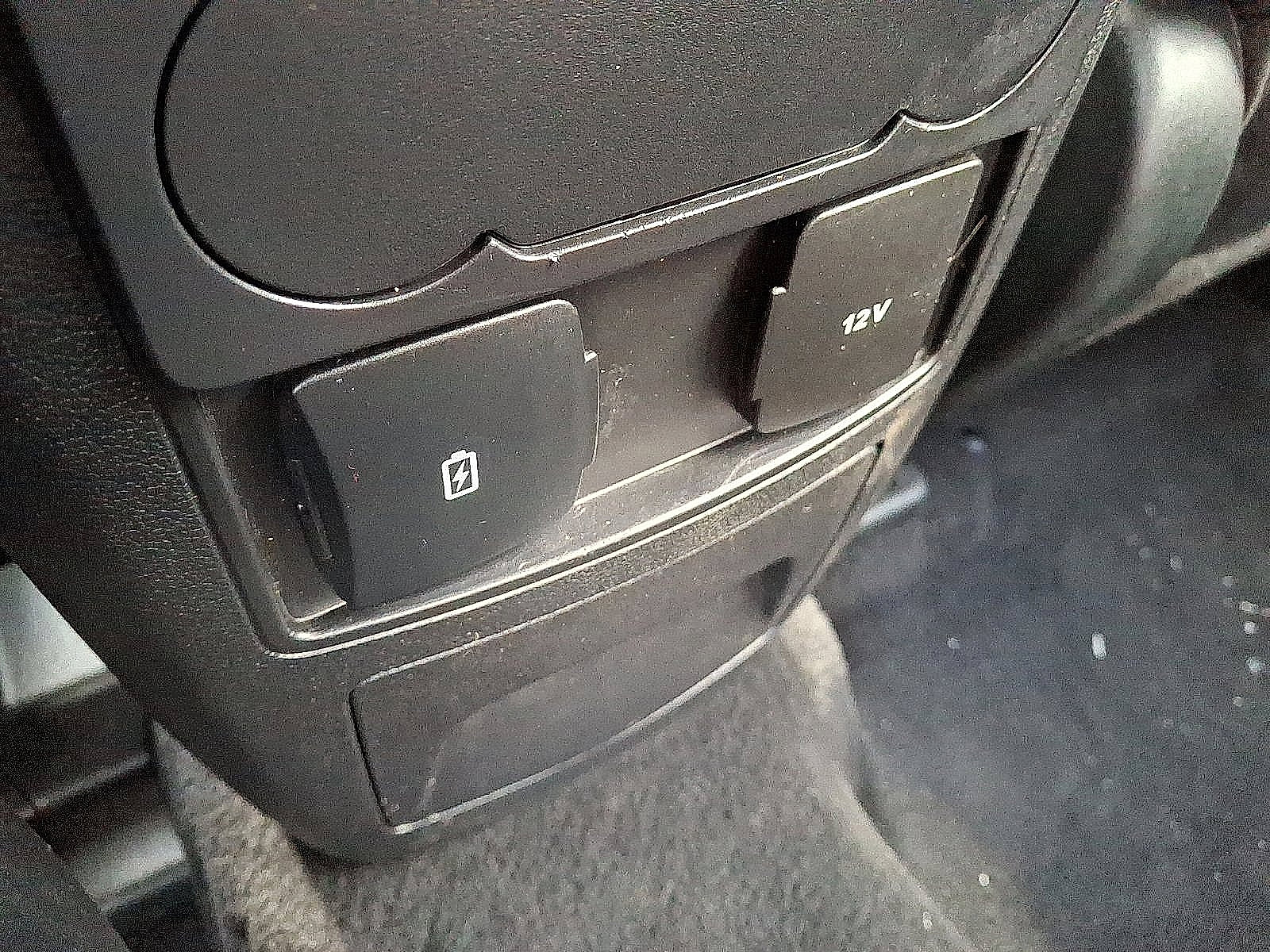 Certified 2024 Ford Explorer XLT w/ Equipment Group 202A image 36