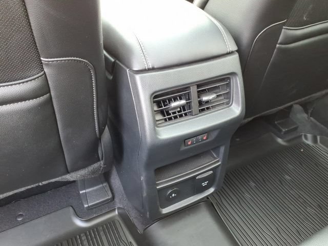 Certified 2024 Ford Edge Titanium w/ Equipment Group 301A AWD/4WD image 11