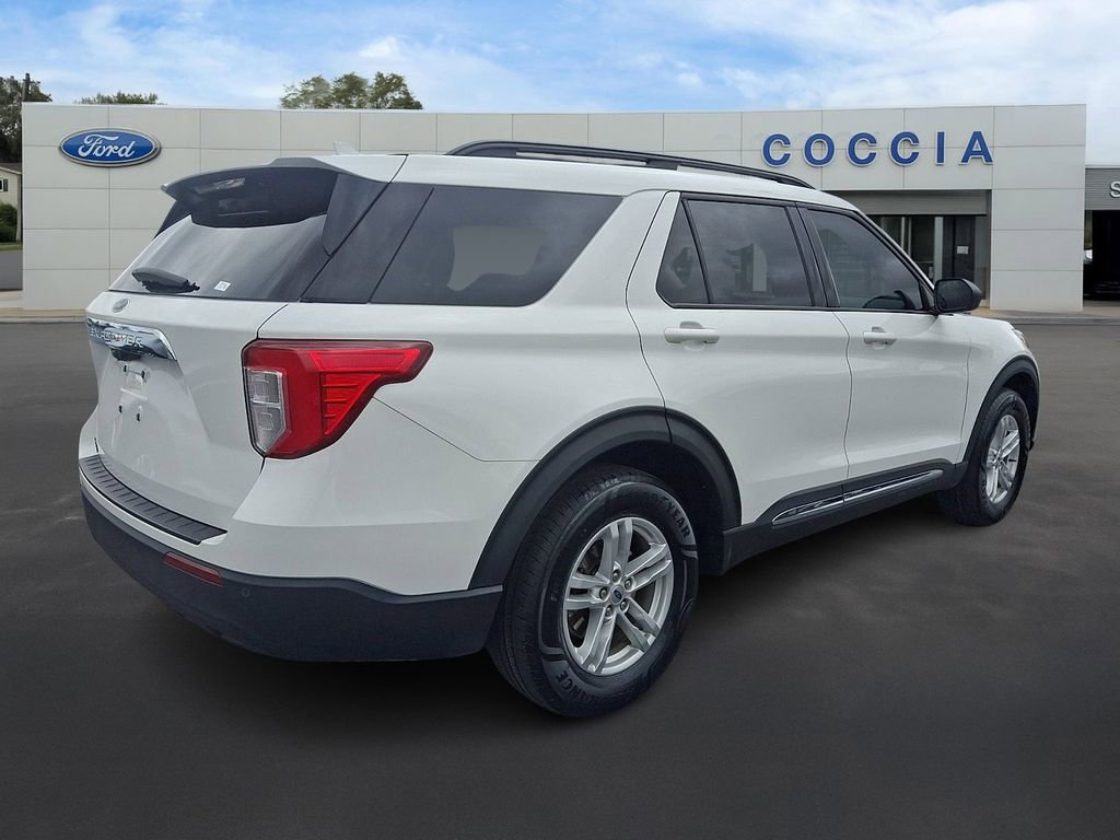 Certified 2021 Ford Explorer XLT AWD/4WD image 4