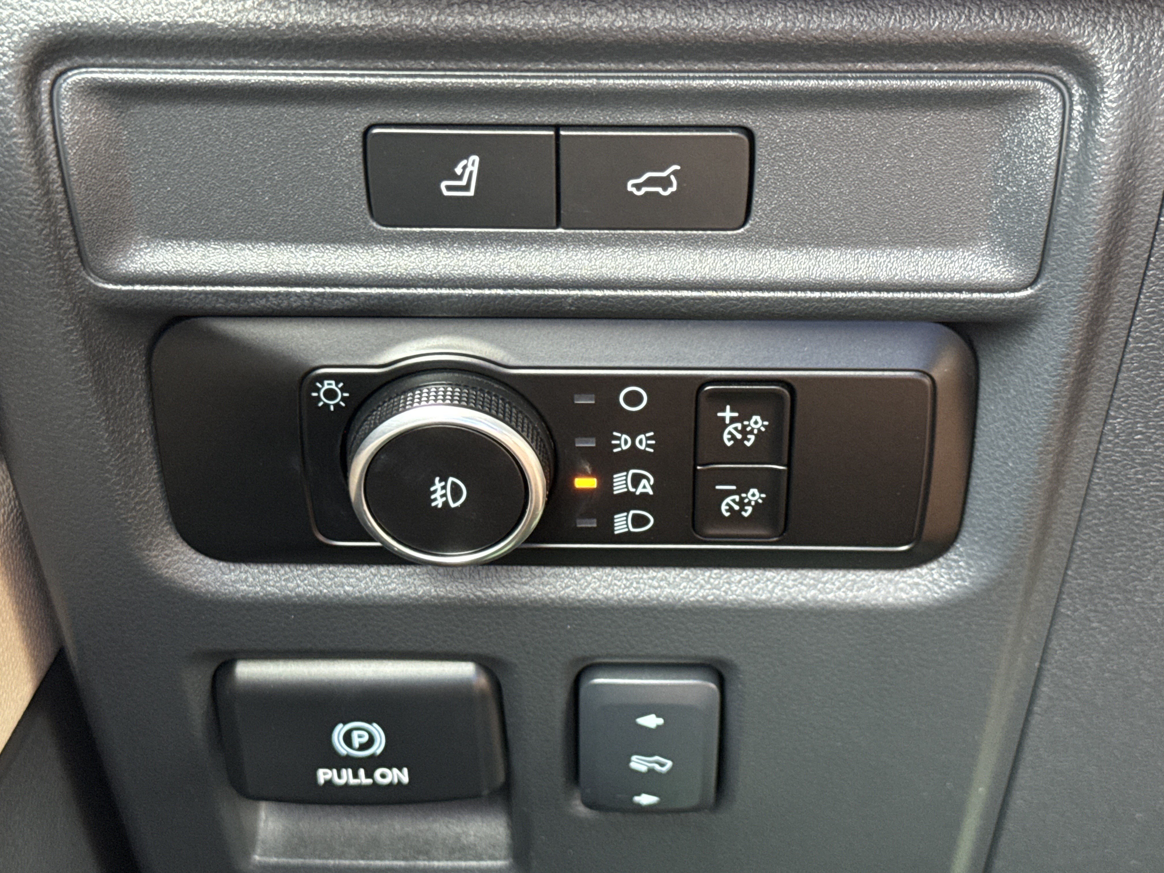 Certified 2024 Ford Expedition Limited RWD image 22