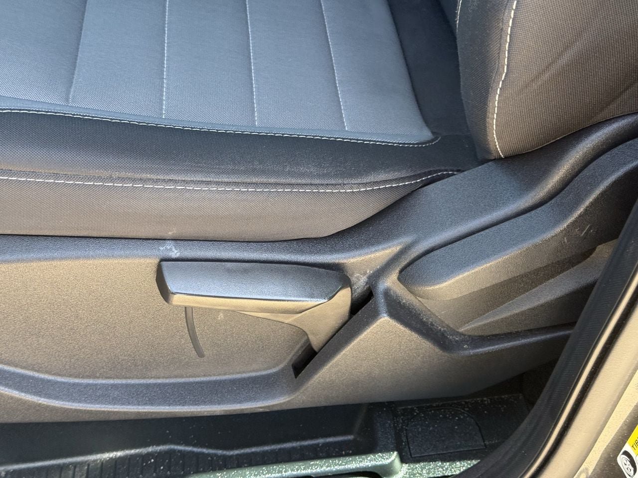 Certified 2019 Ford Escape S FWD image 25