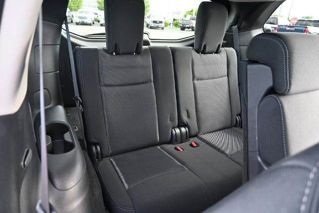 Used 2020 Nissan Pathfinder S AWD/4WD image 24