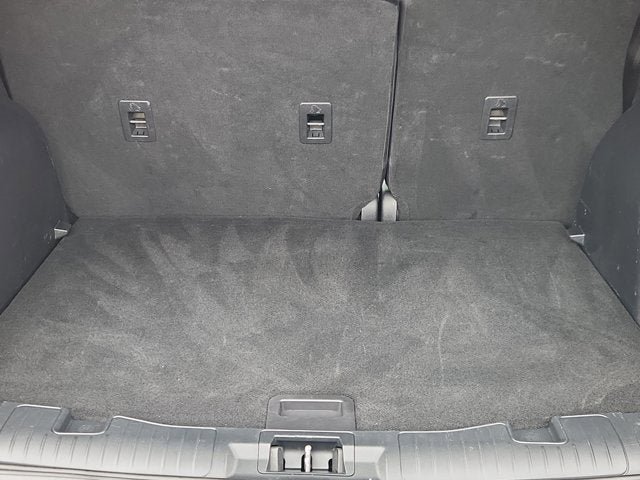 Certified 2025 Ford Escape ST-Line AWD/4WD image 17