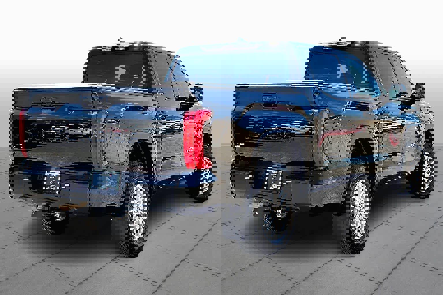 Used 2023 Toyota Tundra SR5 w/ SR5 Convenience Package image 13