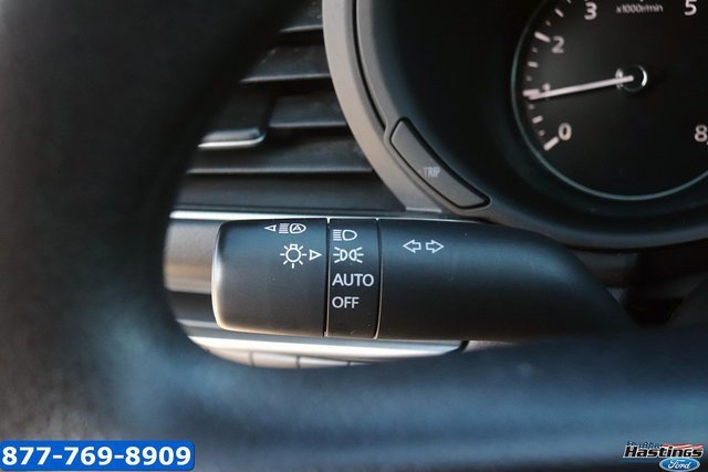 Used 2022 MAZDA MAZDA3 Sedan image 19