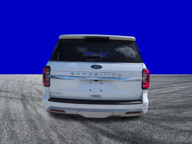 Certified 2024 Ford Expedition Platinum AWD/4WD image 5