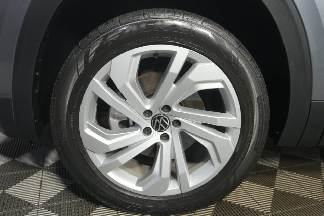 Used 2022 Volkswagen Atlas SE FWD image 9
