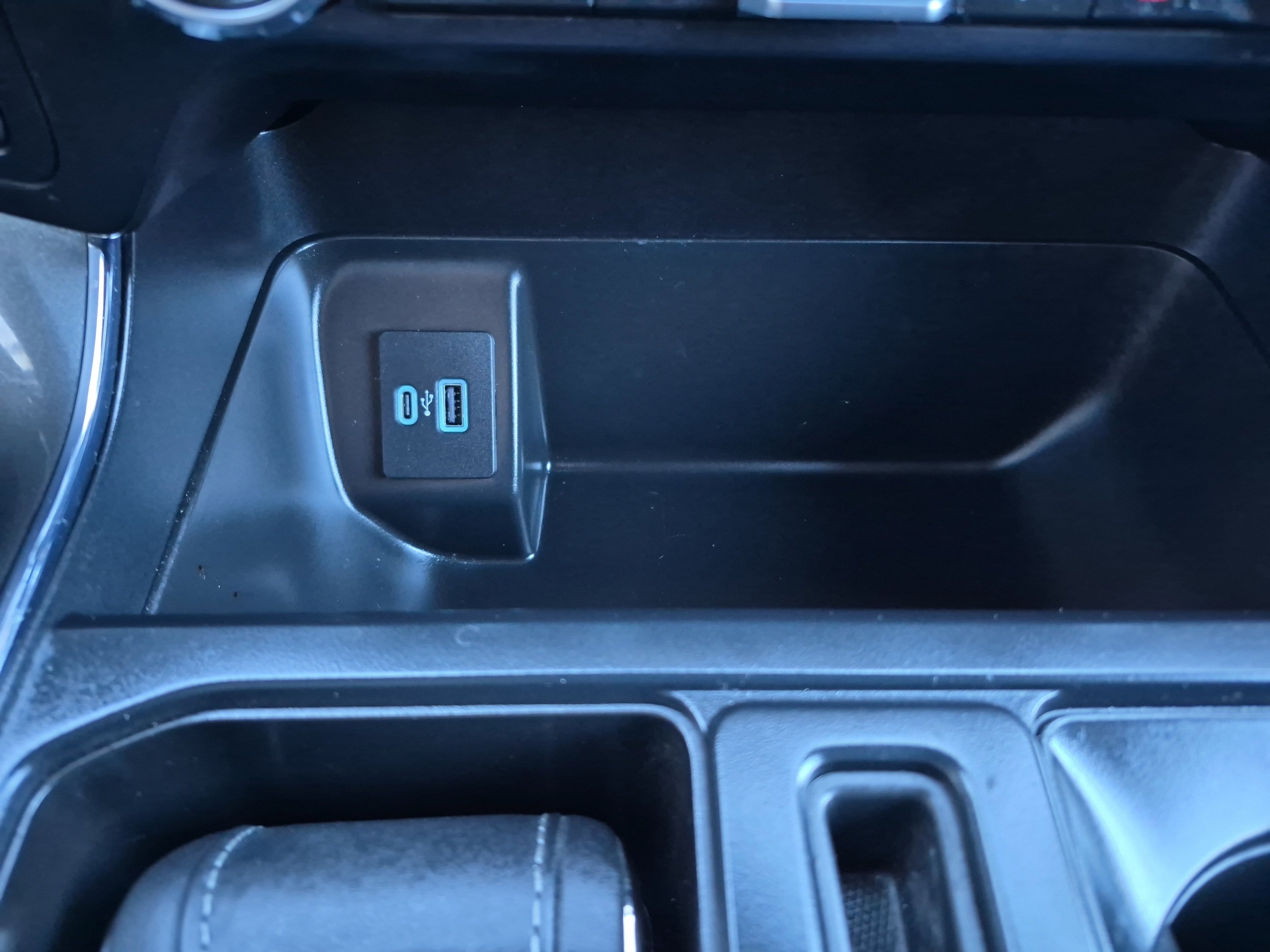 Certified 2023 Ford F150 XLT w/ Equipment Group 302A High image 33