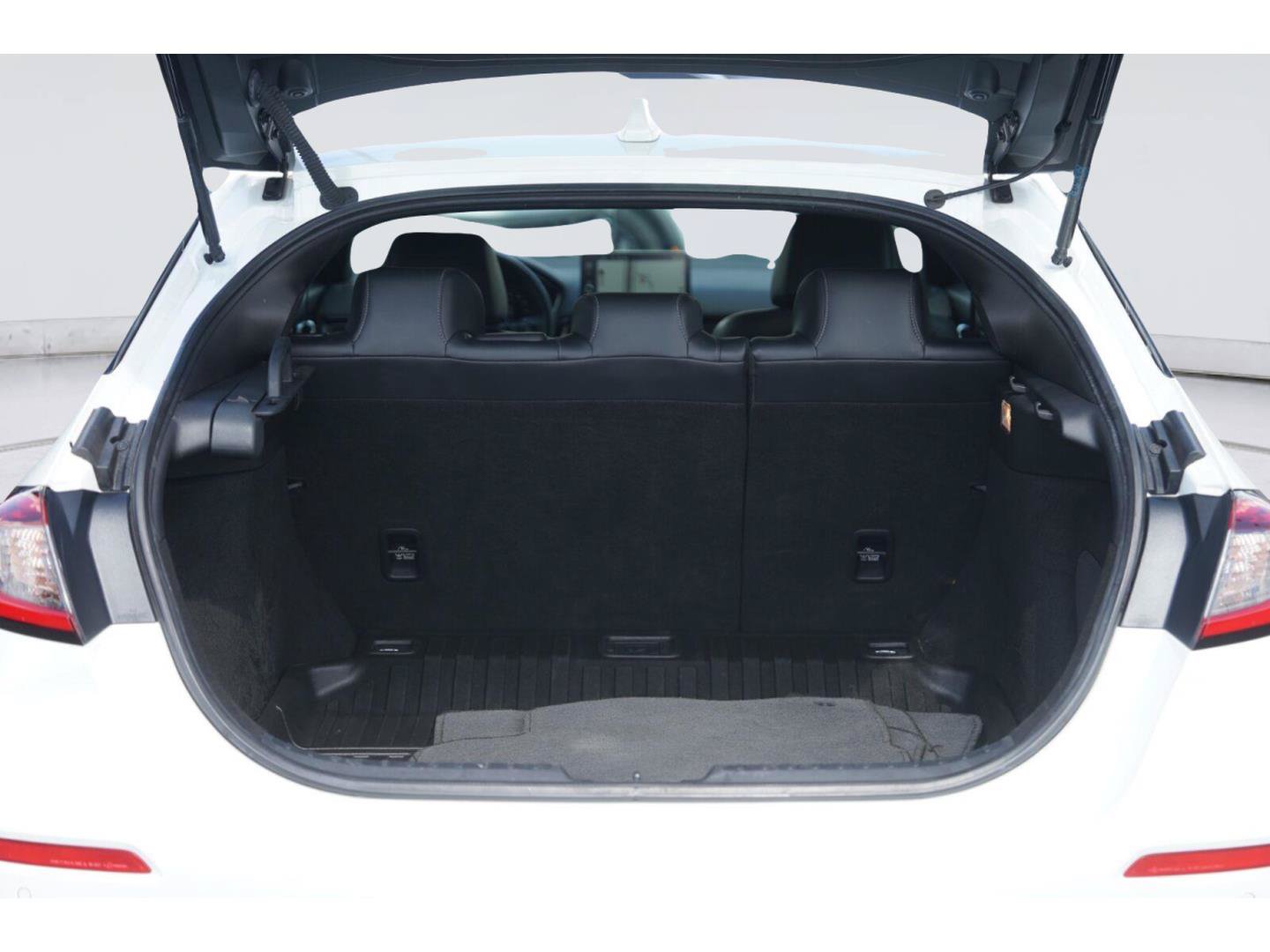 Used 2022 Honda Civic Sport Touring image 32