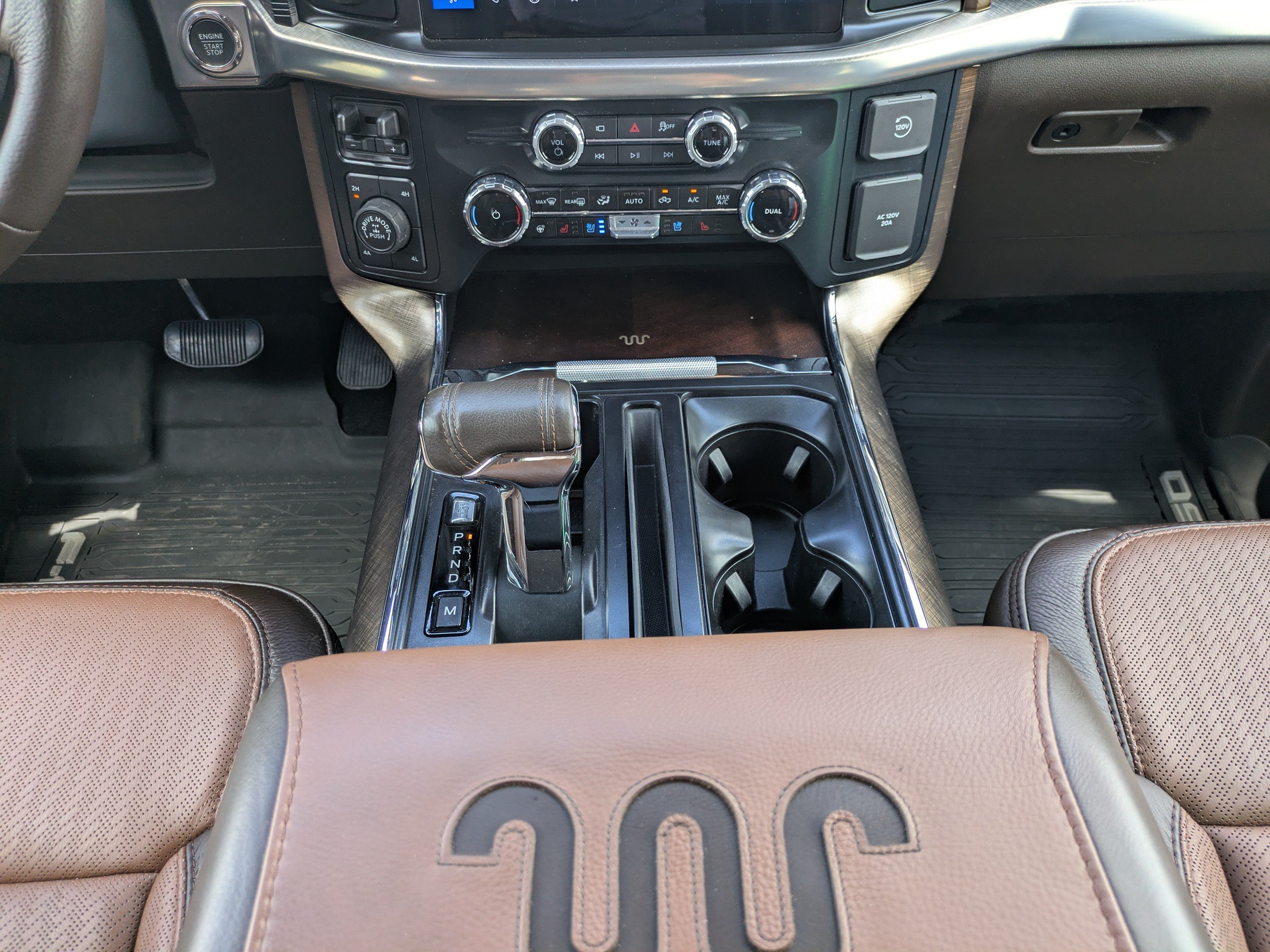 Certified 2025 Ford F150 King Ranch AWD/4WD image 18