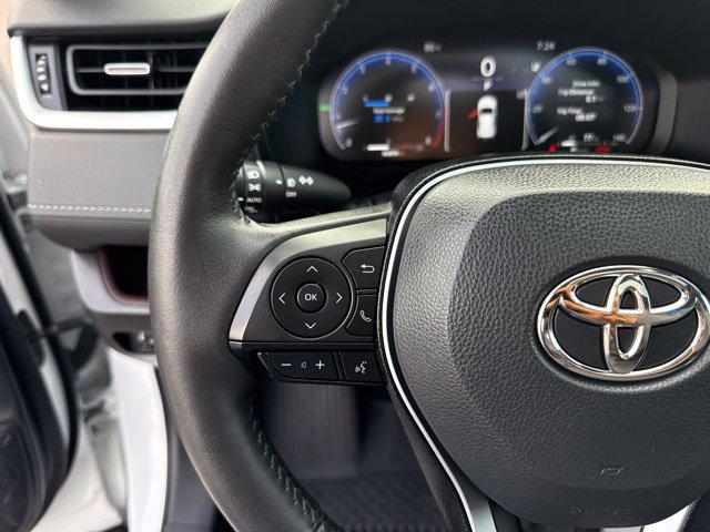 Used 2023 Toyota RAV4 Limited AWD/4WD image 24