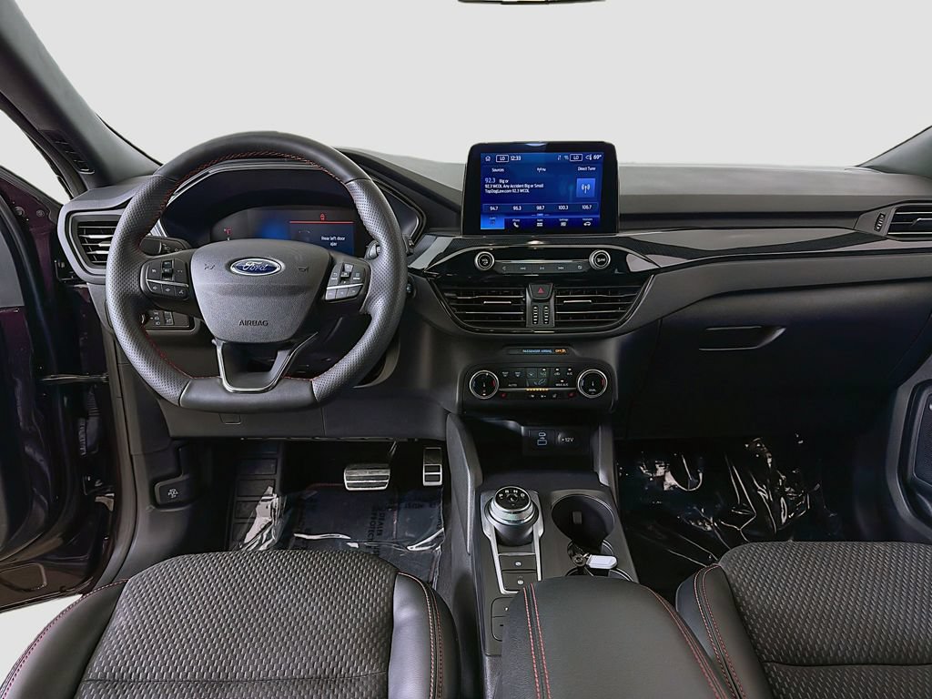 Certified 2023 Ford Escape ST-Line AWD/4WD image 25