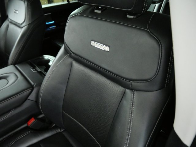 Certified 2025 Ford Expedition Platinum AWD/4WD image 18