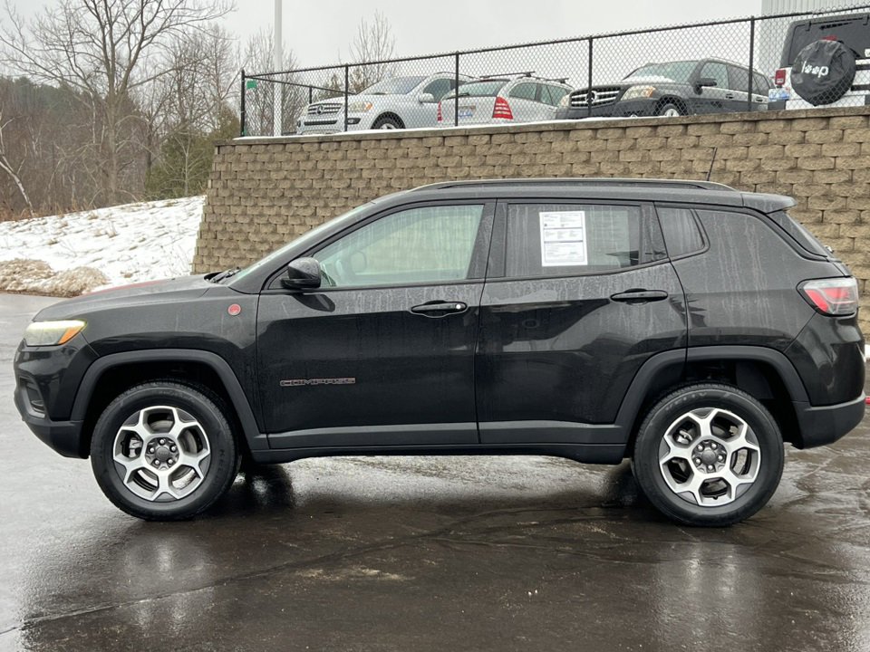 Used 2022 Jeep Compass Trailhawk w/ Trailhawk Elite Group image 45
