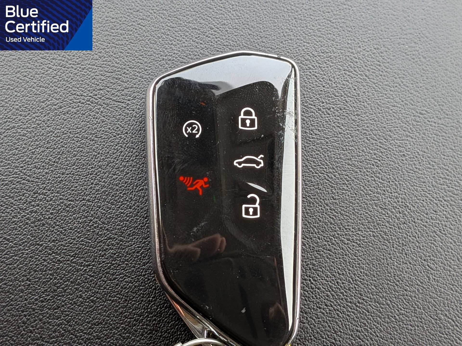 Used 2025 Volkswagen Atlas SE FWD image 32
