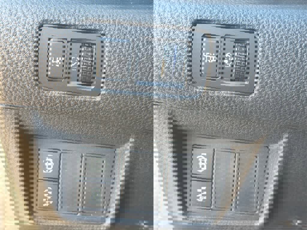 Used 2019 Honda Accord LX image 31