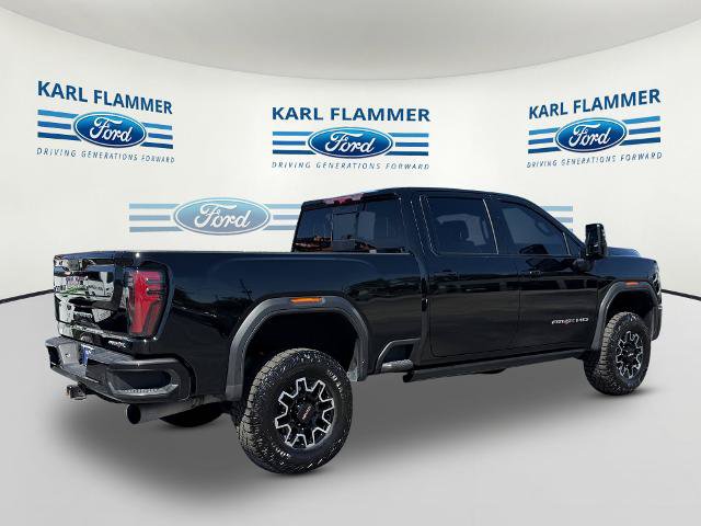 Used 2024 GMC Sierra 2500 AT4X AWD/4WD image 3