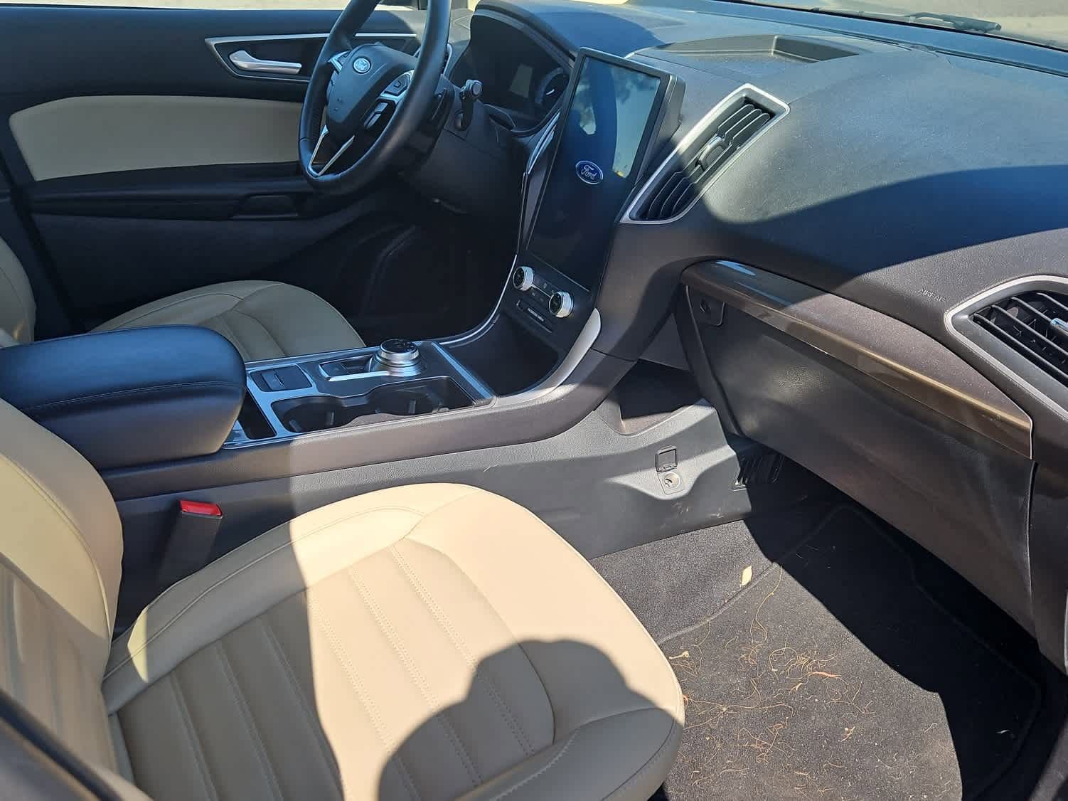 Certified 2024 Ford Edge SEL w/ Convenience Package AWD/4WD image 13