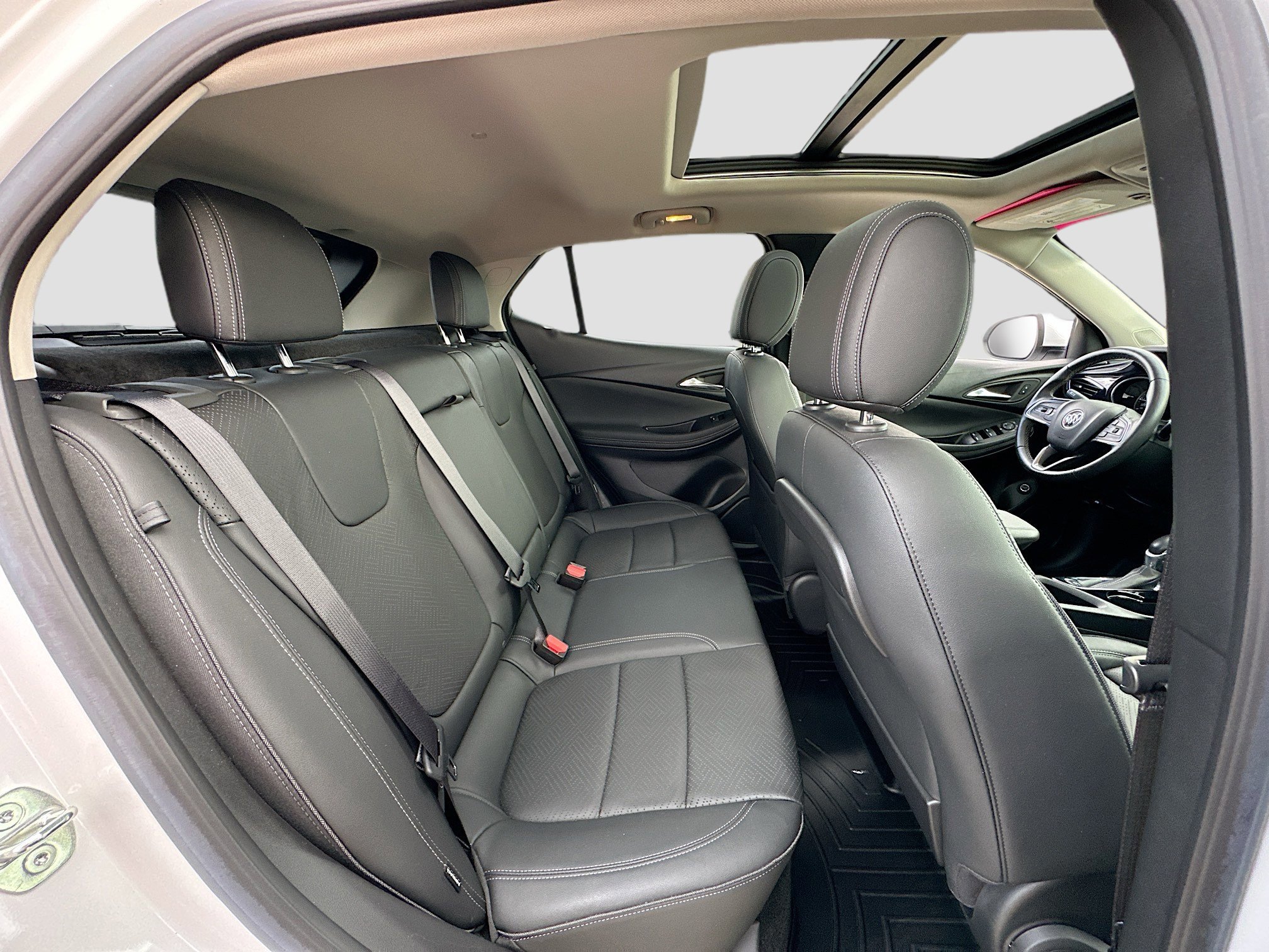 Used 2023 Buick Encore GX Essence w/ Experience Buick Package image 25