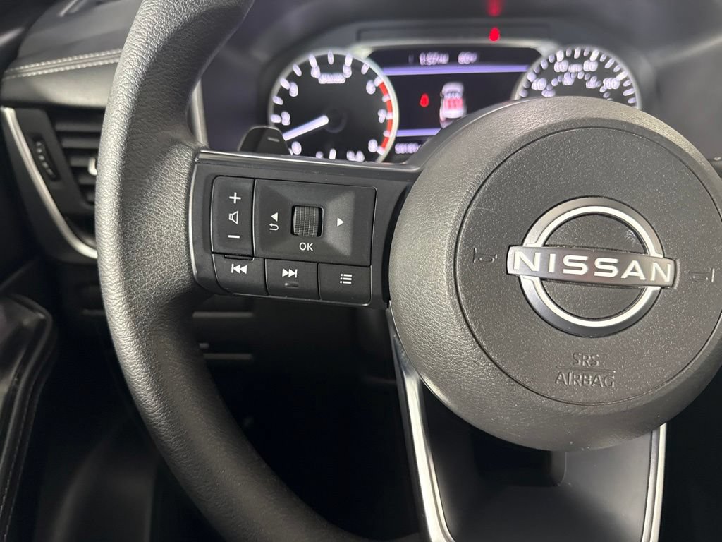 Used 2024 Nissan Rogue SV AWD/4WD image 22
