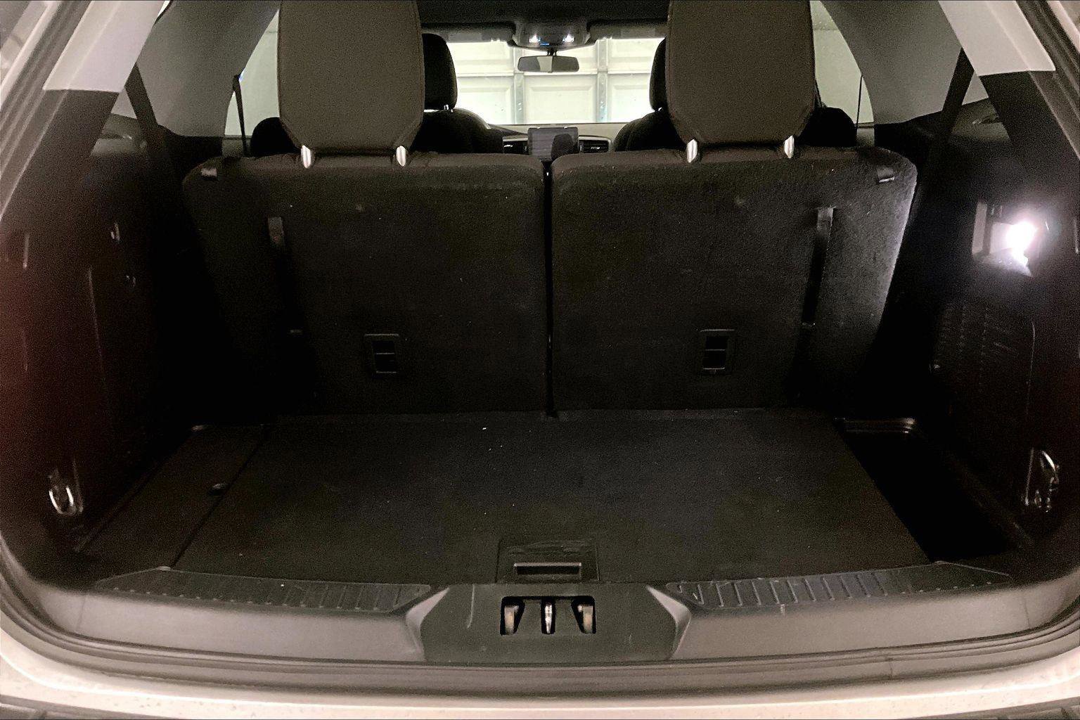 Certified 2021 Ford Explorer XLT image 35